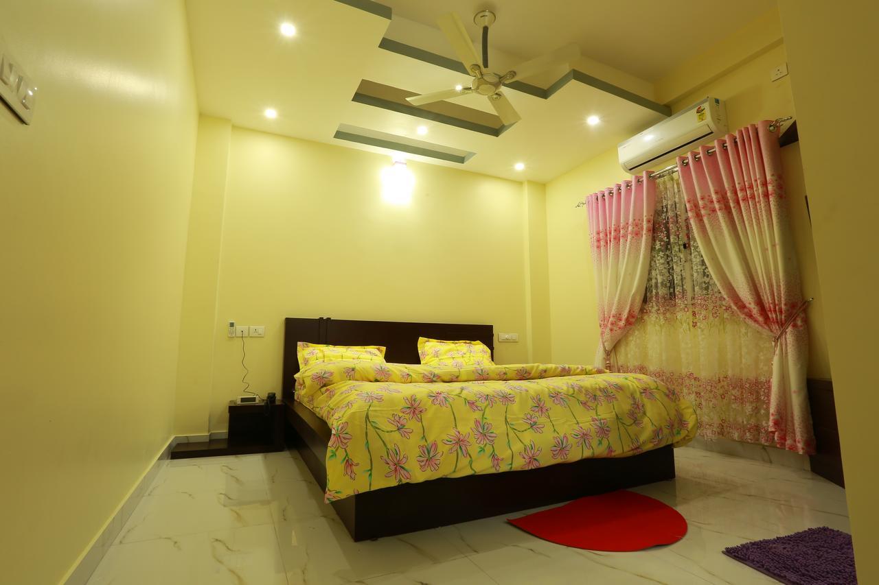Hôtel Seethas Regency à Guruvāyūr Extérieur photo